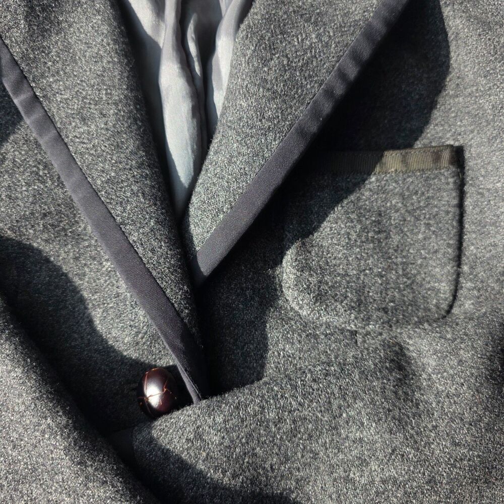 J. Crew Wool Blazer Jacket Gray w/ Piping, Preppy Buttons Lined VTG Y2K sz. 8 - Picture 9 of 15